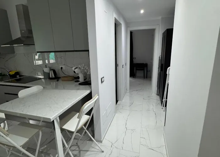 A Casa Di Sarah شقة جنوة